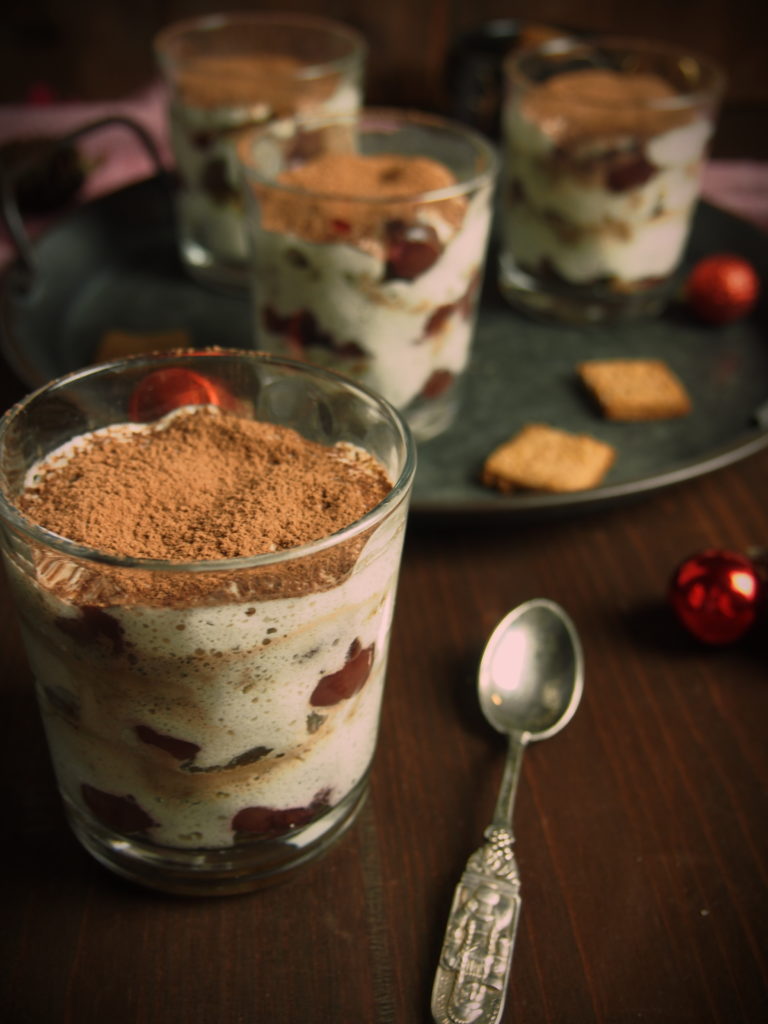 Veganes Zuckerfreies Spekulatius Tiramisu Mit Kirschen - Bake It Naked